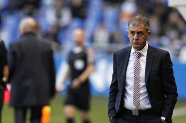 LUCAS ALCARAZ EN RIAZOR