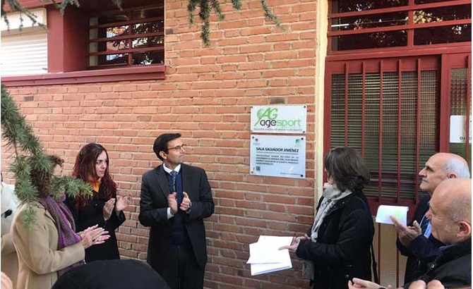 Salvador homenaje