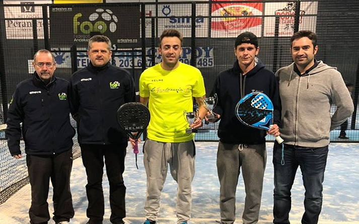PADEL0