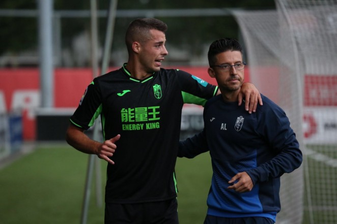 Ruben sanchez jugador del granada granadacf