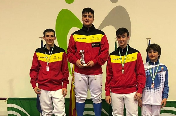 Podium florete cadete