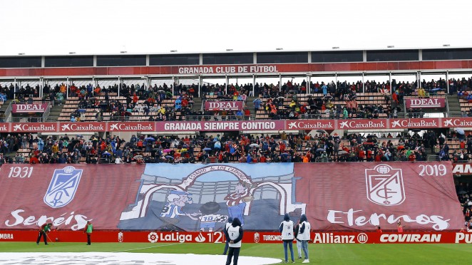 TIFO ANTE EL MALAGA
