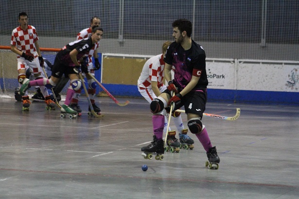 Pablo Ferrer iniciando jugada
