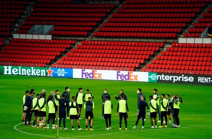 EQUIPO PHILIPS STADIUM