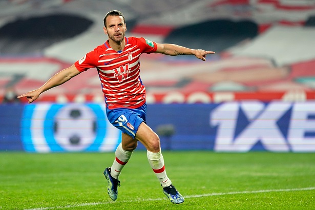 Soldado gol barsa