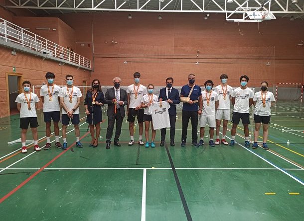 Visita Ayuntamiento Granada Club Bádminton Granada