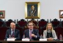 LUIS RUBIALES INAUGURA EN EL COLEGIO DE ABOGADOS DE GRANADA LA XI JORNADA JURÍDICAS DE LA ROJA.